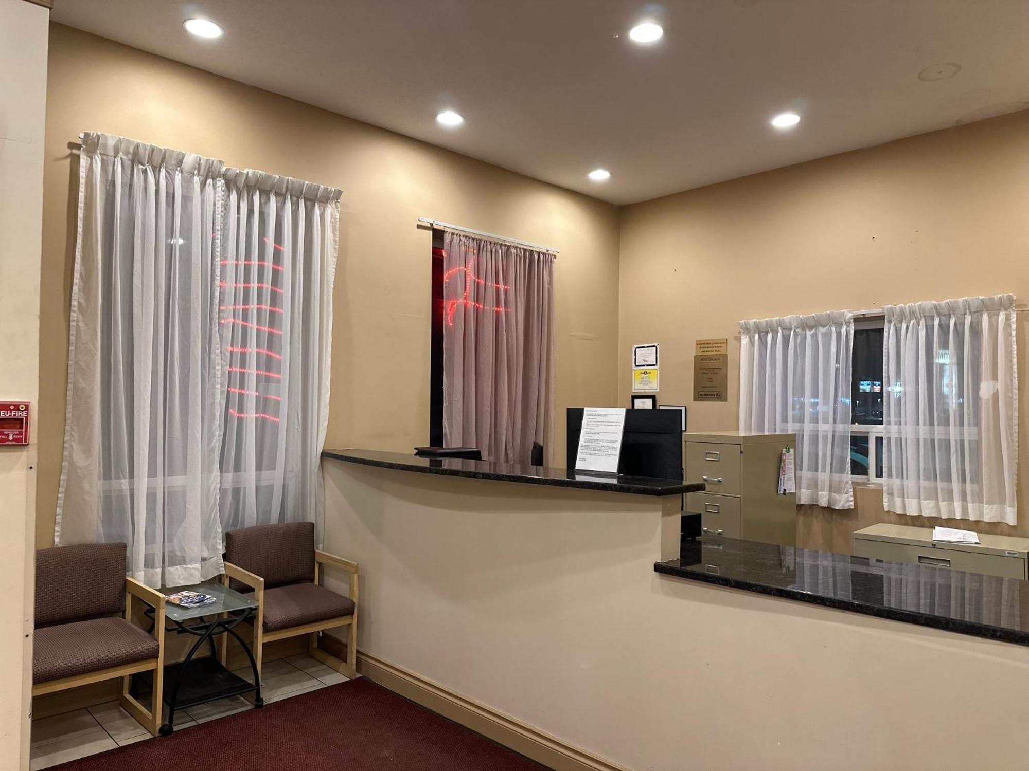 Lone Star Hotel Север Батлфорд Экстерьер фото